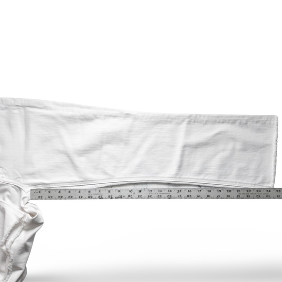 NWOT: J.Crew Women's 9" Billie Demi Boot Crop Jean in White Wash; Size 28 - Picture 14 of 16